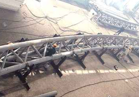 吉木萨尔多功能体育馆案例